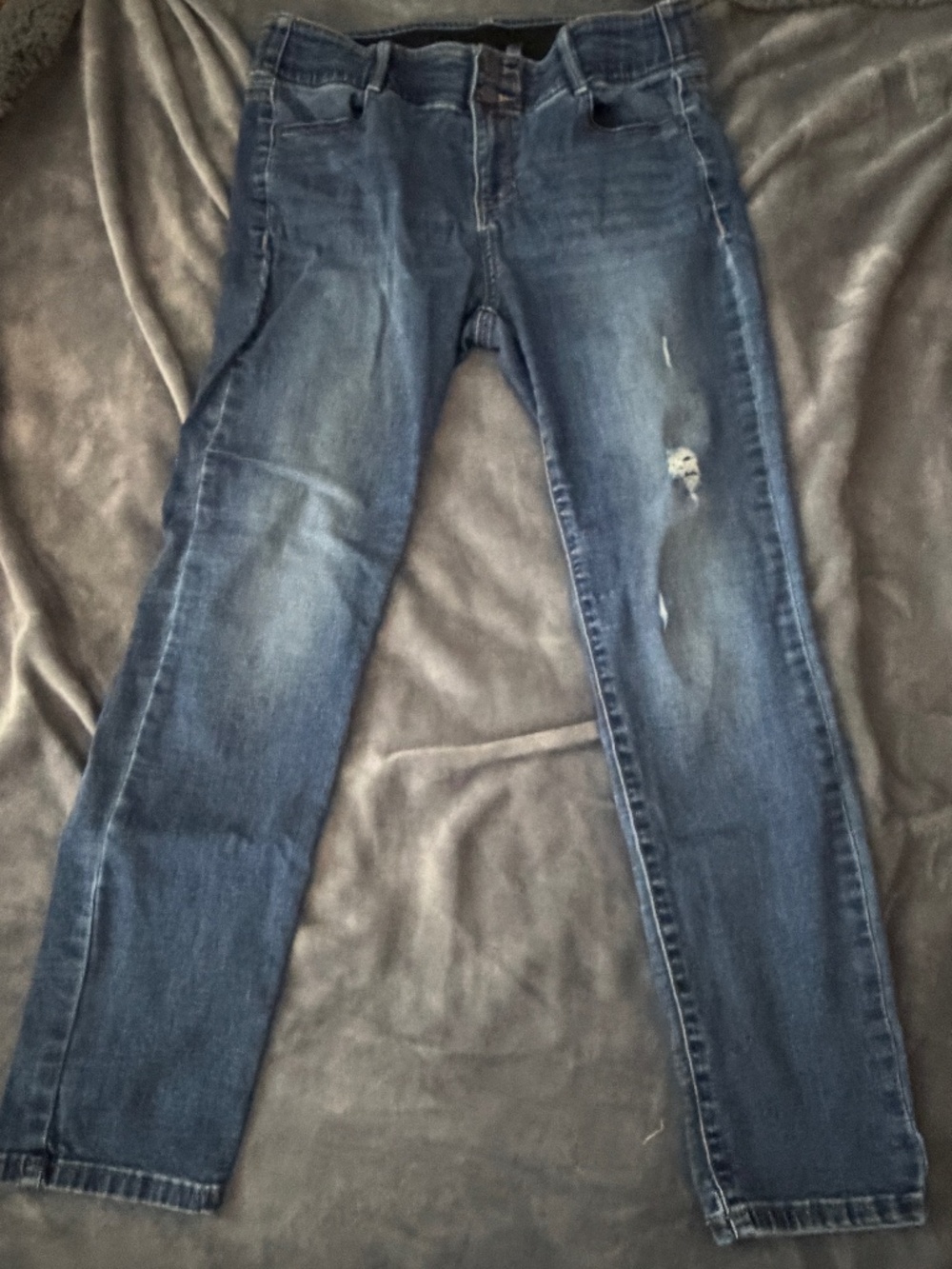 Apt. 9 Women's Straight Leg Jeans Size 12P Stretch Denim